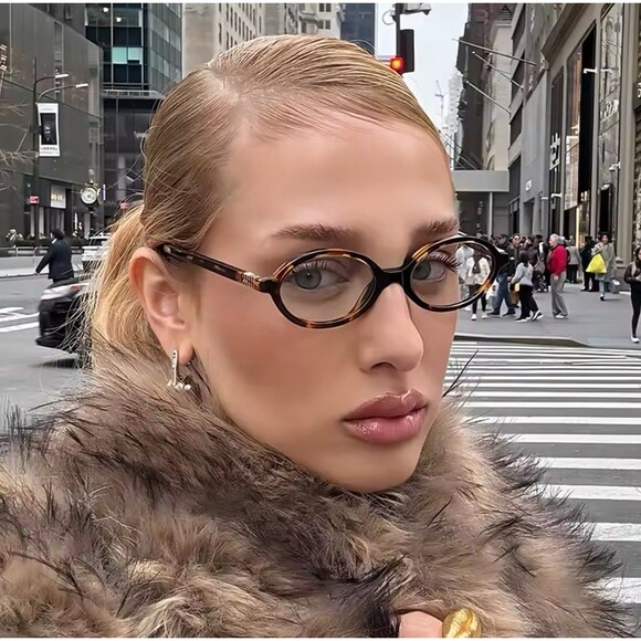 Vintage Oval Sunglasses NEW Women Luxury Brand Designer Small Oval Anti Blue - Picture 1 of 12